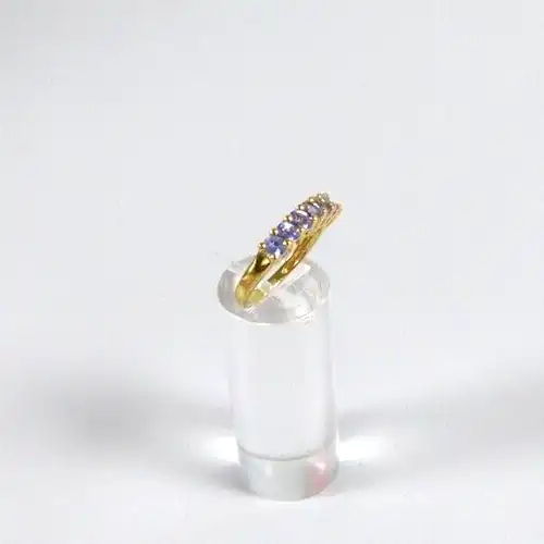 Ring aus 925 Silber  vergoldet mit aquamarinfarbenen  Steinen  Größe 57