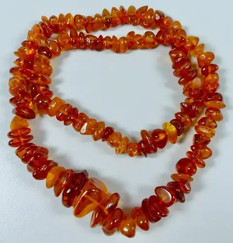 Kette aus Bernstein/Amber         (da6348)