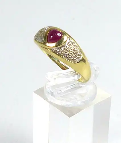 Herz Ring aus 585er Gold mit roter Jade Größe 63