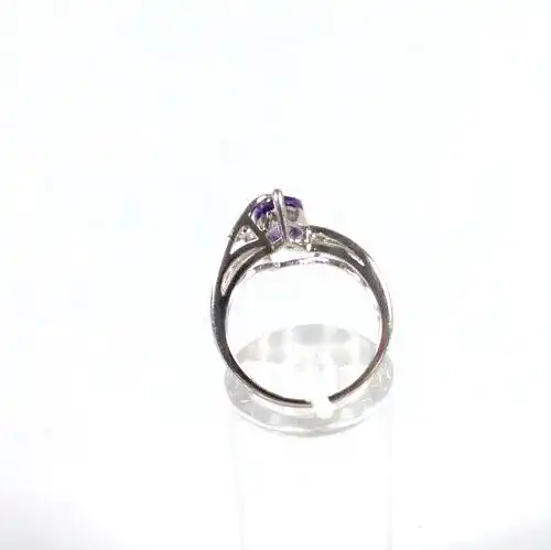 Ring aus 925 Silber mit Amethyst