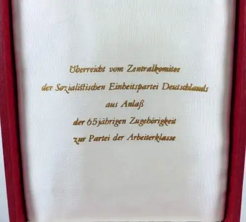 DDR Bronze Plakette von Karl Marx für 65 Jahre SED in OVP