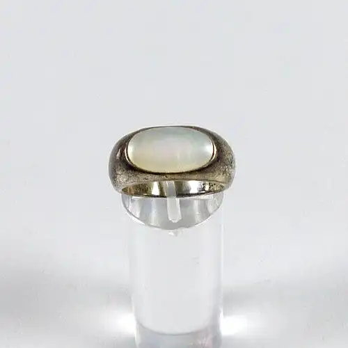 Ring aus 925 Silber mit Perlmutt Stein
