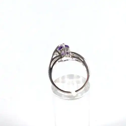 Ring aus 925 Silber mit Amethyst