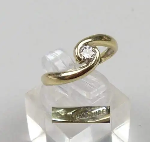 Ring aus 750er Gold mit Diamant 0,1 ct., Gr. 53/Ø 16,9 mm