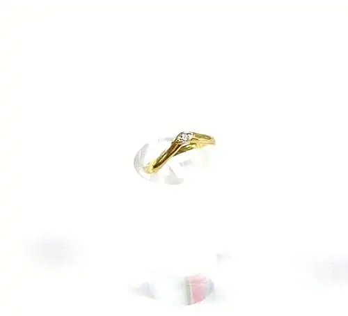 sehr alter Ring aus 333 Gold mit Diamant 0,02 ct., Gr. 53