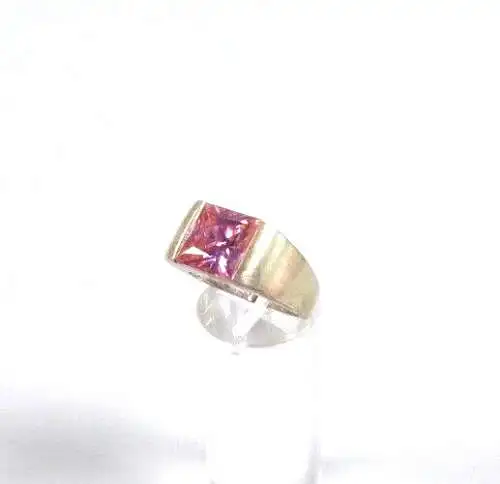 S. Oliver Ring aus 925 Silber  mit synthetischem Zirkonia  Größe 58