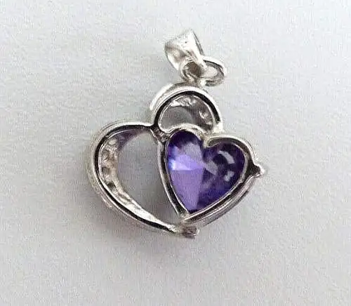 Herz Anhänger aus 925 Silber mit Amethyst und weißen Steinen