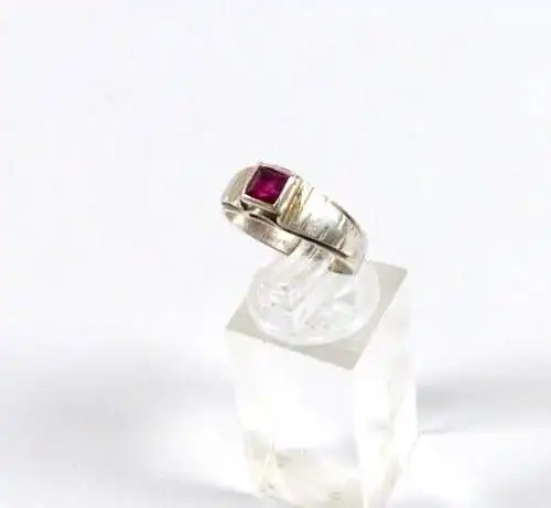 Ring aus 835 Silber mit Amethyst Größe 57