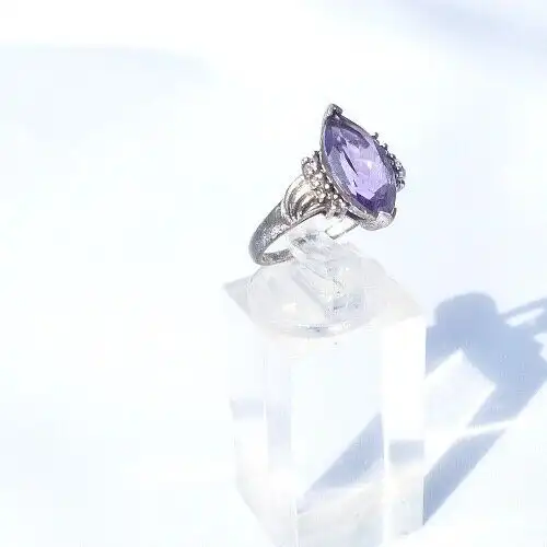 Ring  aus 925 Silber  mit Amethyst Größe 55