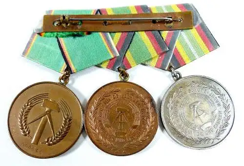 DDR original Ordensspange Bartel 135 a Nr. 000836; 151 und 150c in 900 Silber
