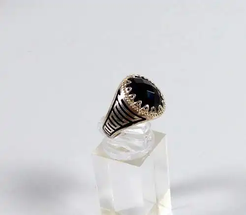 Ring aus 925 Silber emailliert mit Onyx, Gr. 61