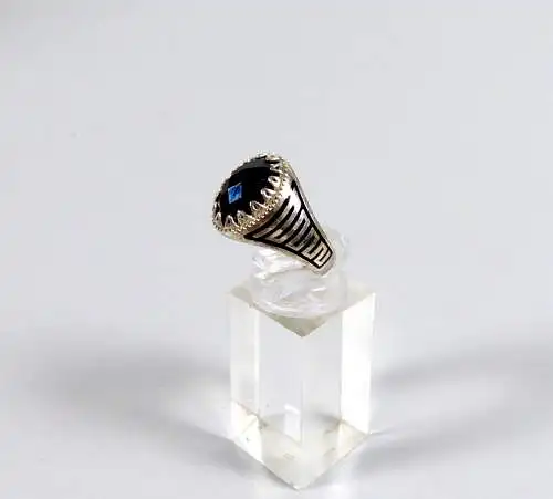 Ring aus 925 Silber emailliert mit Onyx, Gr. 61