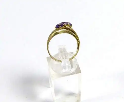 Ring aus 333 Gold mit Amethyste Größe 59