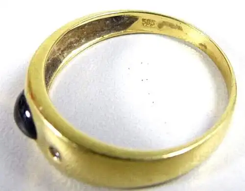 Ring aus 585 Gold  mit Saphir und Diamanten 0,03 ct. Größe 66