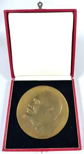 DDR große Bronze Medaille mit Porträt von Lenin  signiert in OVP    selten