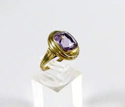 Ring aus 333 Gold mit Amethyst Größe 55