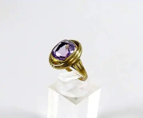 Ring aus 333 Gold mit Amethyst Größe 55