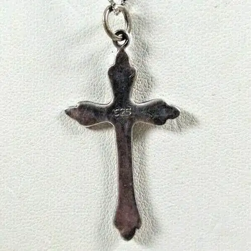 Kette aus 925 Silber mit Anhänger Kreuz