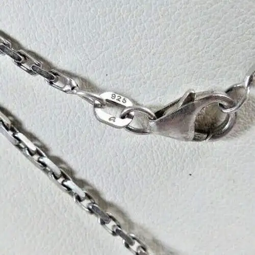 Kette aus 925 Silber mit Anhänger Herz Medaillon zum Aufklappen