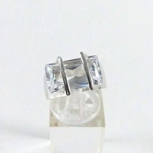 Ring aus 925 Silber mit Kristall  Größe 58