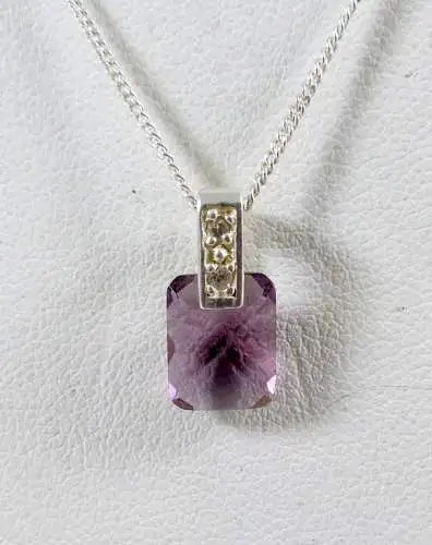 Kette aus 925 Silber mit Anhänger aus 925 Silber mit Amethyst