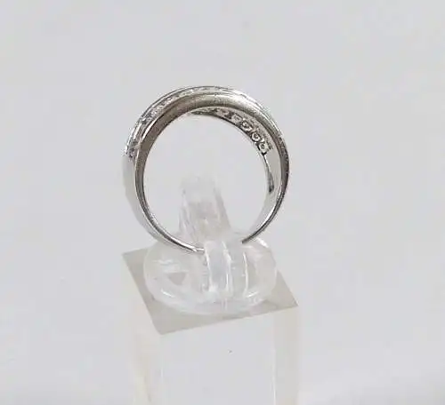 Ring aus 925 Silber mit weißen Edelsteinen, Gr. 57/Ø 18 mm  (da6934)