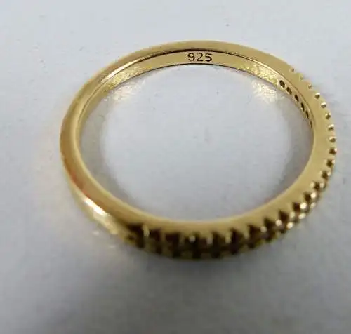 Ring aus 925 Silber vergoldet mit weißen Steinen, Gr. 57 Ø 18 mm   (da6928)