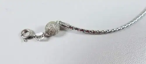 Collier aus 925 Silber mit Silberkugeln mit Magnet- u. Ringverschluß    (da6835)