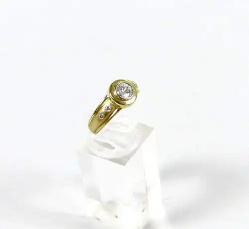 Ring aus 333 Gold mit Zirkonia, Gr. 54/Ø 17,2 mm  (da6781)