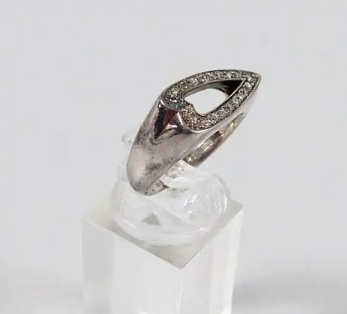 Ring aus 925 Silber mit weißen Steinen, Gr. 56/Ø 17,8 mm  (da6629)