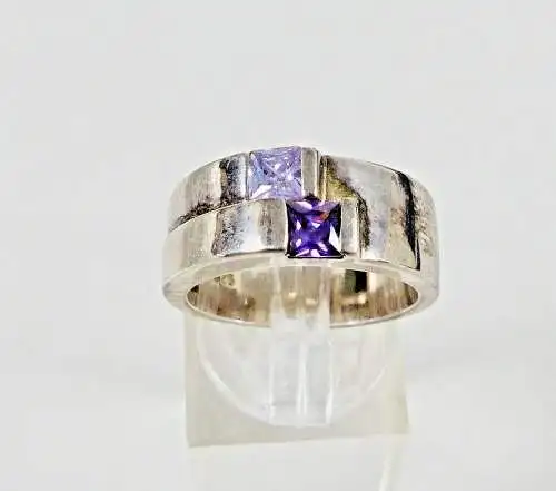 Ring aus 925 Silber mit amethystfarbenen Steinen, Gr. 57/Ø 18 mm  (da6620)