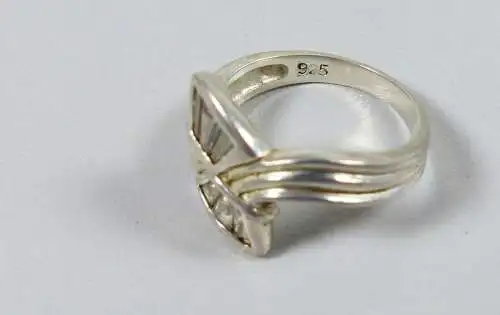 Ring aus 925 Silber mit weißen Kristallen, Gr. 54/Ø 17,2 mm  (da6579)