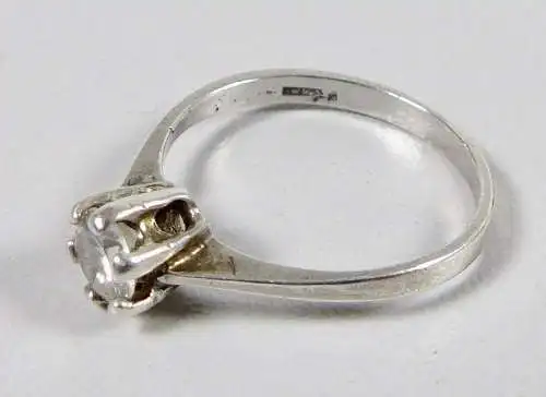 Ring aus 925 Silber mit weißem Stein, Gr. 57/Ø 18 mm  (da6405)