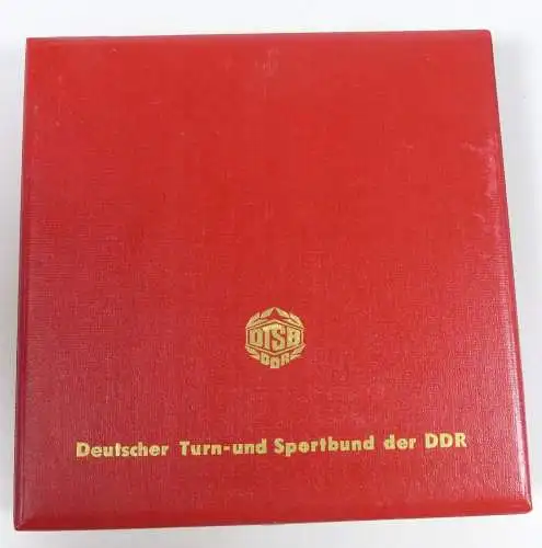 7 Medaillen in OVP Deutscher Turn- und Sportbund der DDR  (da6047)