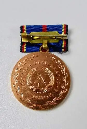 Christoph Wilhelm Hufeland Medaille Bronze    (da5911)