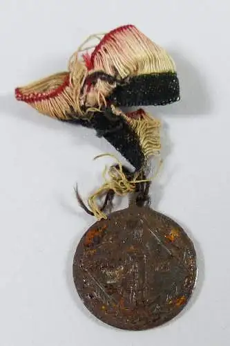 Kleine Medaille Hindenburg 1915 Eisen    (da5649)
