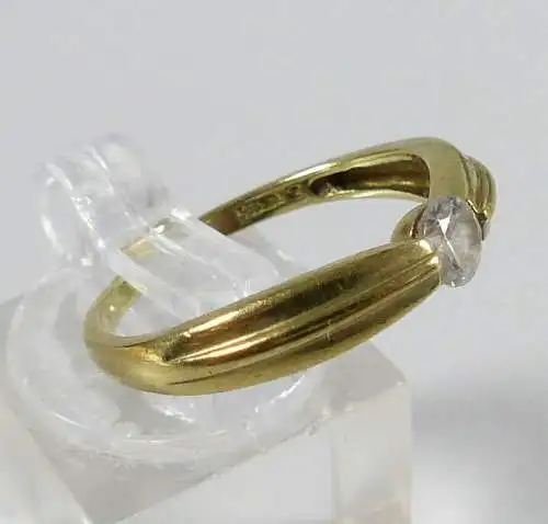 Ring aus 333 Gold mit Zirkonia, Gr. 58/Ø 18,4 mm  (da5611)