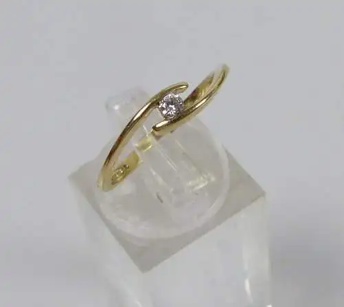 Ring aus 585 Gold mit Zirkonia, Gr. 56/Ø 17,8 mm  (da5477)