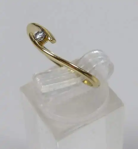 Ring aus 585 Gold mit Zirkonia, Gr. 56/Ø 17,8 mm  (da5477)