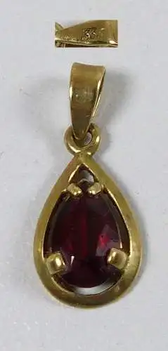 Wunderschöner Anhänger aus 333 Gold mit Granat (da5366)
