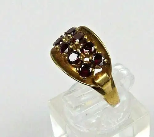 Ring aus 333 Gold mit Granate Größe 53