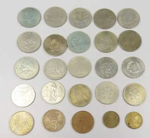25 Münzen DDR 20,--, 10,--,5,-- Mark / 330,00 Mark und 40 Pfennige  (da4823)