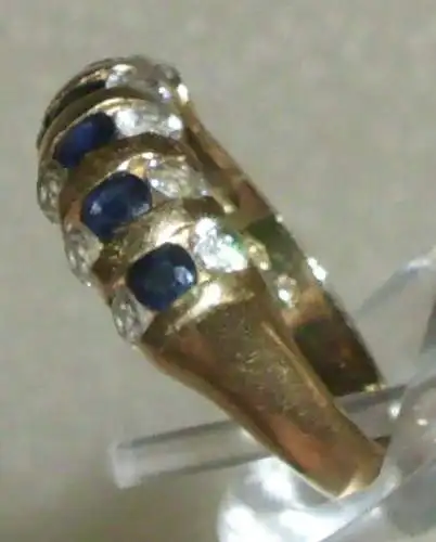 Ring aus 585er Gold mit Saphire und weißen Steinen, Gr. 56 Ø 17,8 mm (da3909)