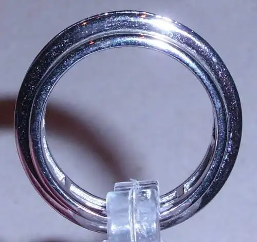 Ring aus 925er Silber mit hellgrünen Edelsteinen, Gr. 59 Ø 18,8 mm (da3841)