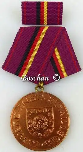 Verdienstmedaille der Zivilverteidigung der DDR in Bronze 1970-1976 (AH232a)