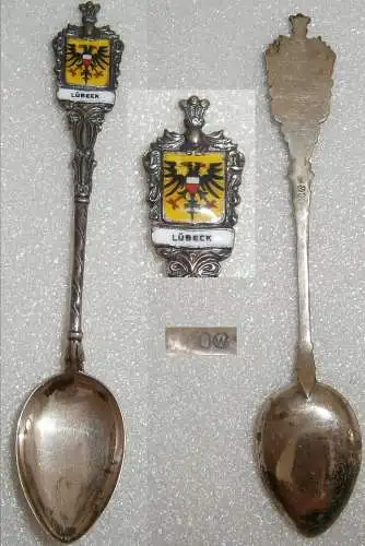 Sammler-Löffel LÜBECK aus 800 Silbermit Wappenund aus Emaille