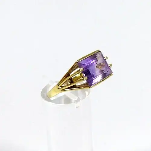 Ring aus 585 Gold mit Amethyst  Größe 64