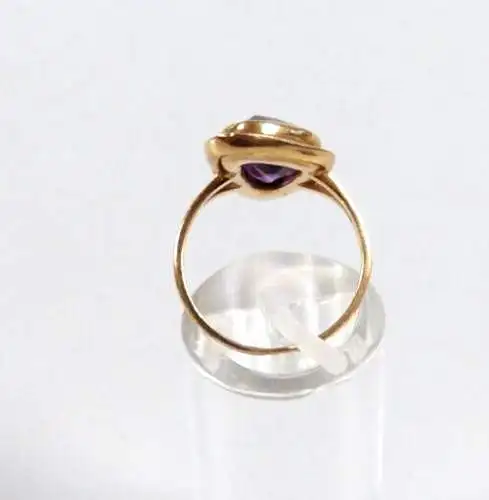 russischer Ring aus 583 Gold mit Amethyst  Größe 54