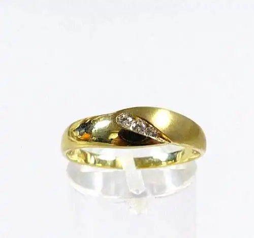 Ring aus 333 Gold mit Zirkonia Größe 58