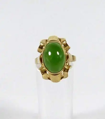 Ring aus 333 Gold mit Jade  Größe 63